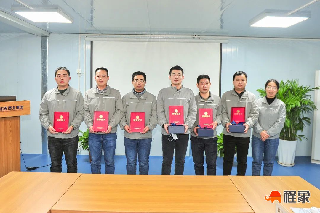 技术创新 数字赋能丨中天西北集团召开2022年新建造技术应用示范项目观摩会(图20)